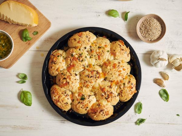Roasted Cauliflower That’s Creamy, Golden, and Weirdly Addictive photo